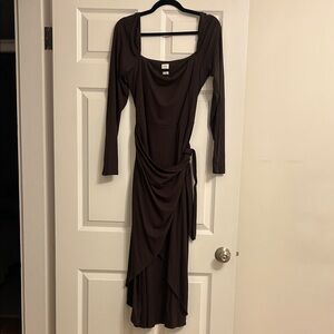 Wilfred Chocolate Long Sleeve Dress